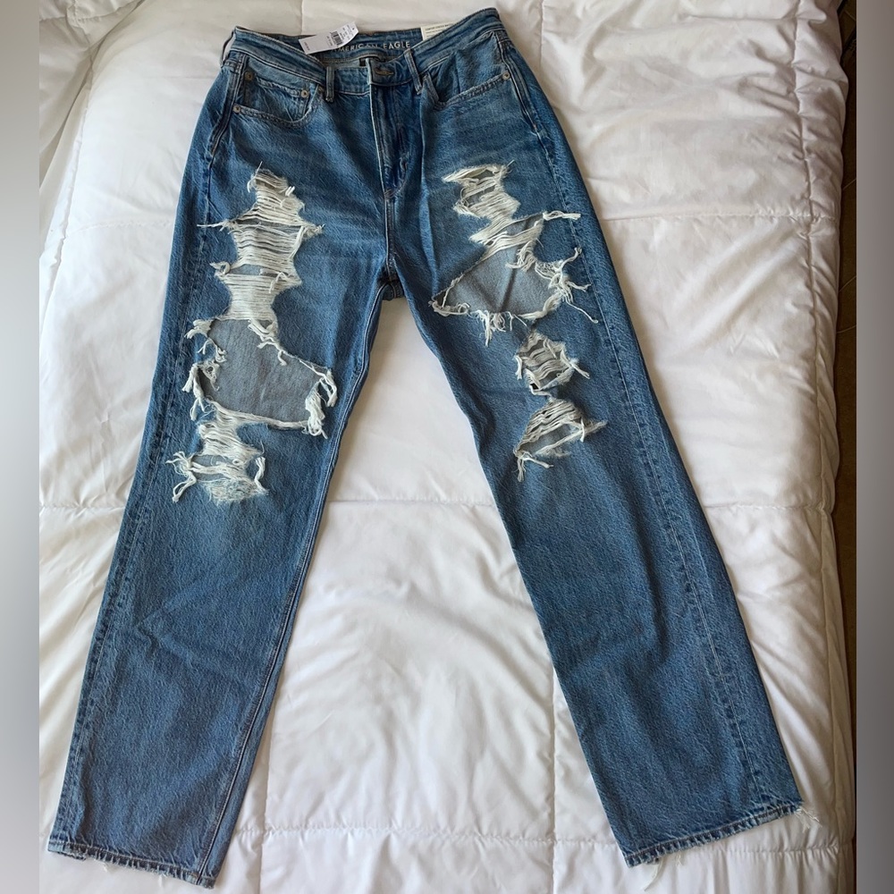 American eagle 90s boyfriend ripped jeans